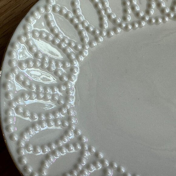 Lenox Trinket/Soap Dish Beaded Lace Trim, Ivory with Gold Tone Accent - Picture 7 of 9
